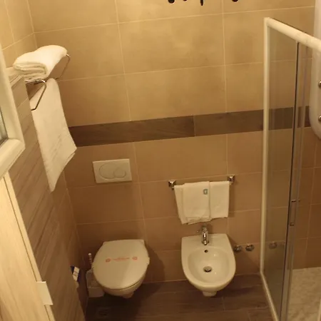 Donatella Pinarella Hotel 3*