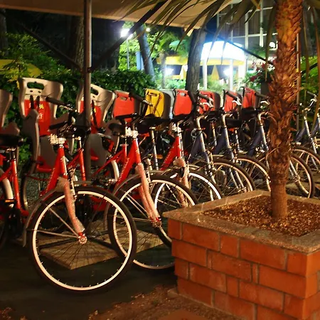 Donatella Pinarella 3* Τσέρβια