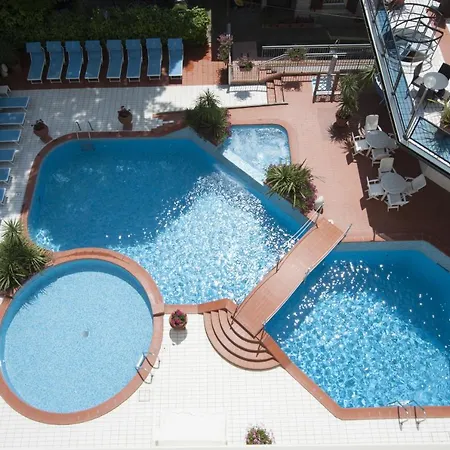 Donatella Pinarella 3* Cervia