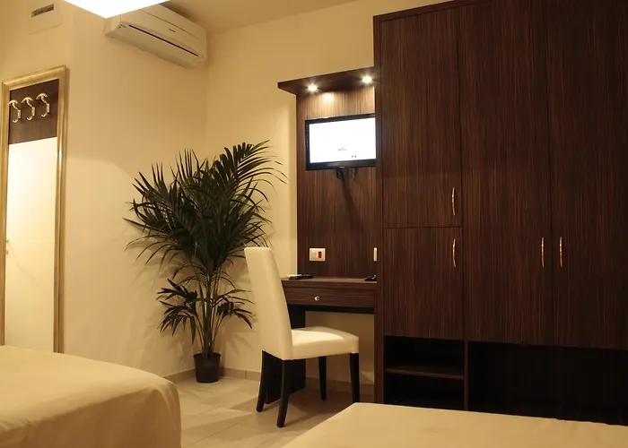 Donatella Pinarella Hotel 3*