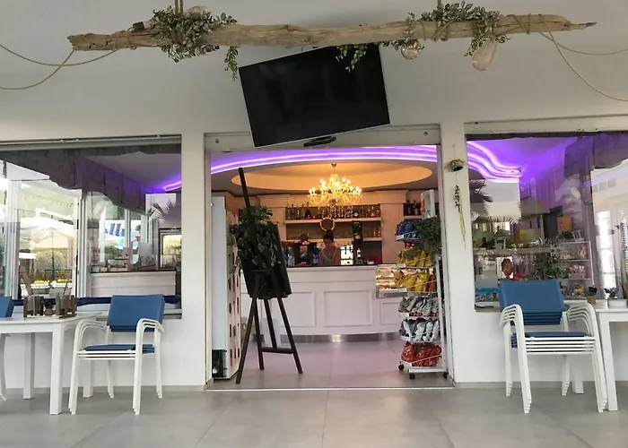 Donatella Pinarella Hotel