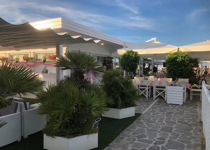 Donatella Pinarella Hotel